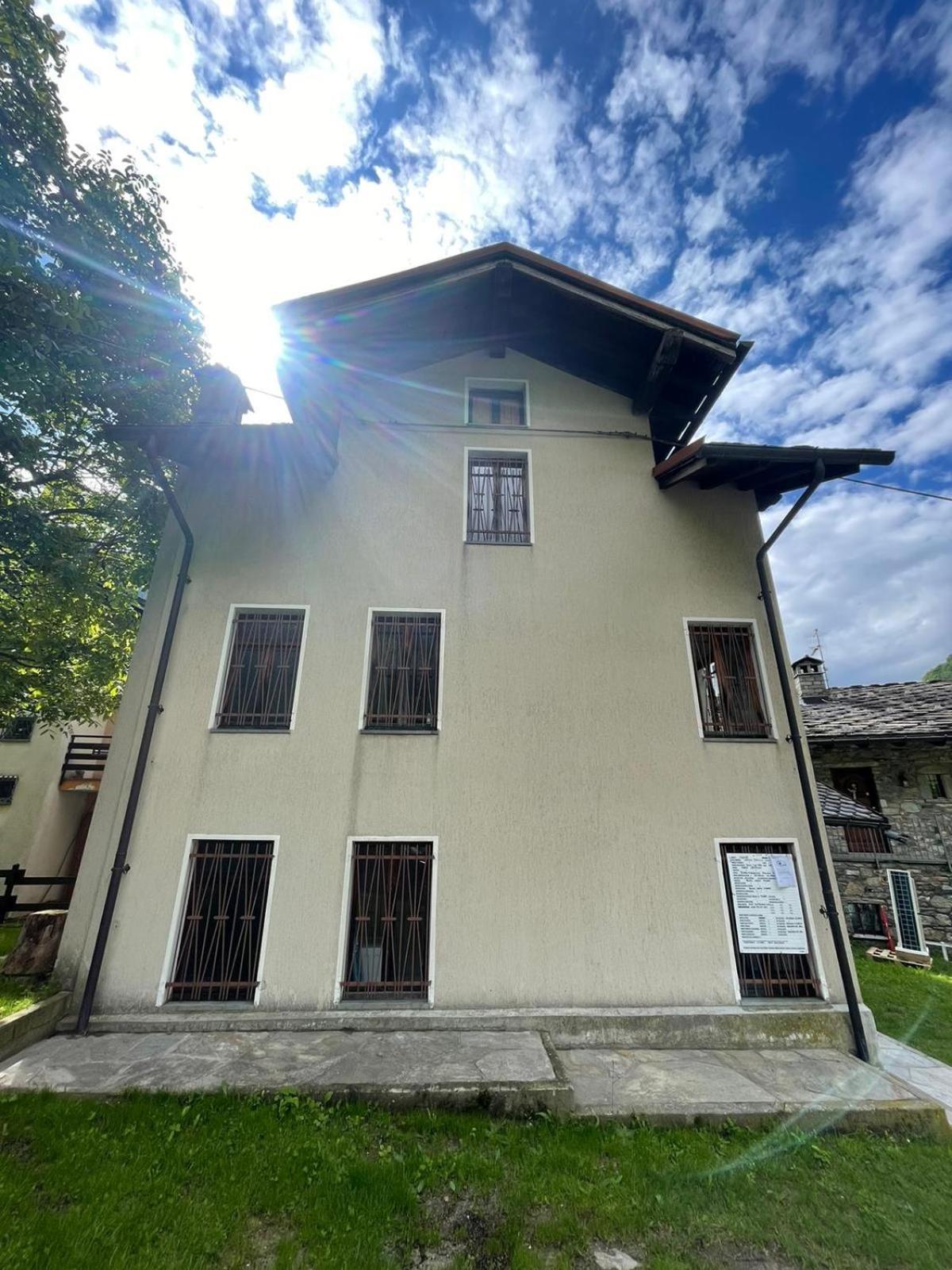 Lueisch Ketschu Near Gressoney Appartamento Issime