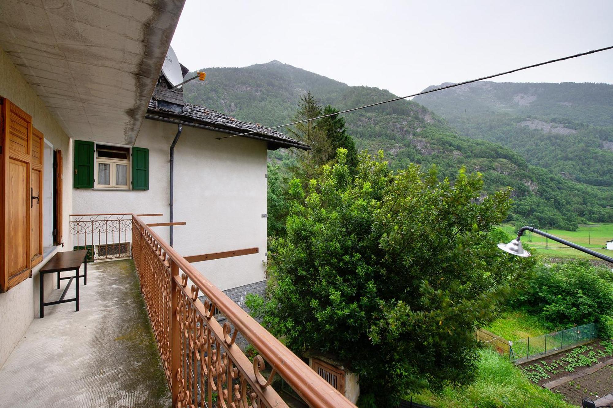 Apartment Lueisch Ketschu